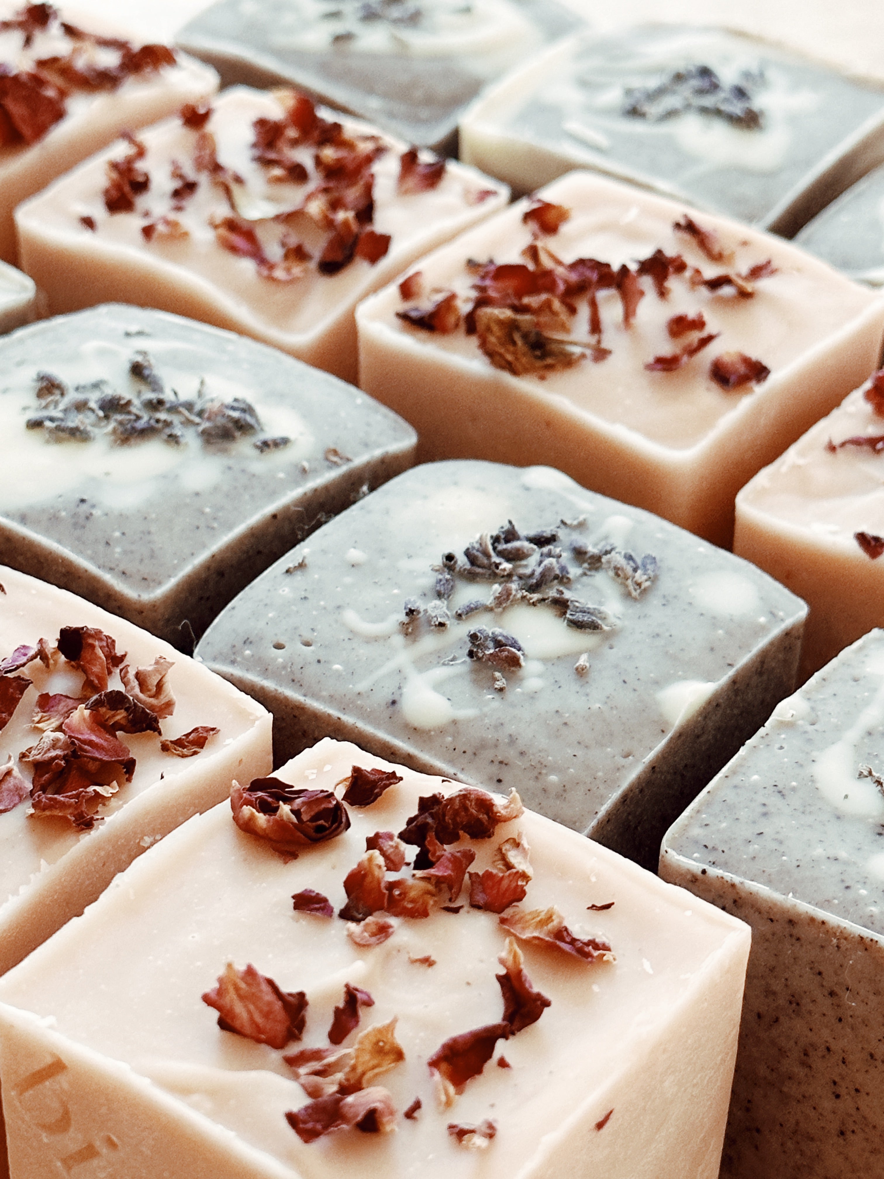 Artisan Soap Gift Box | 2 Pack | Natural Skin Care | Vegan | Cold Processed | Rose | Lavender